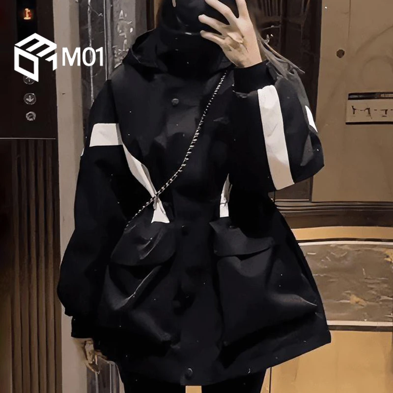 M01韩版收腰冲锋衣外套女新款宽松显瘦小个子春秋季连帽休闲上衣