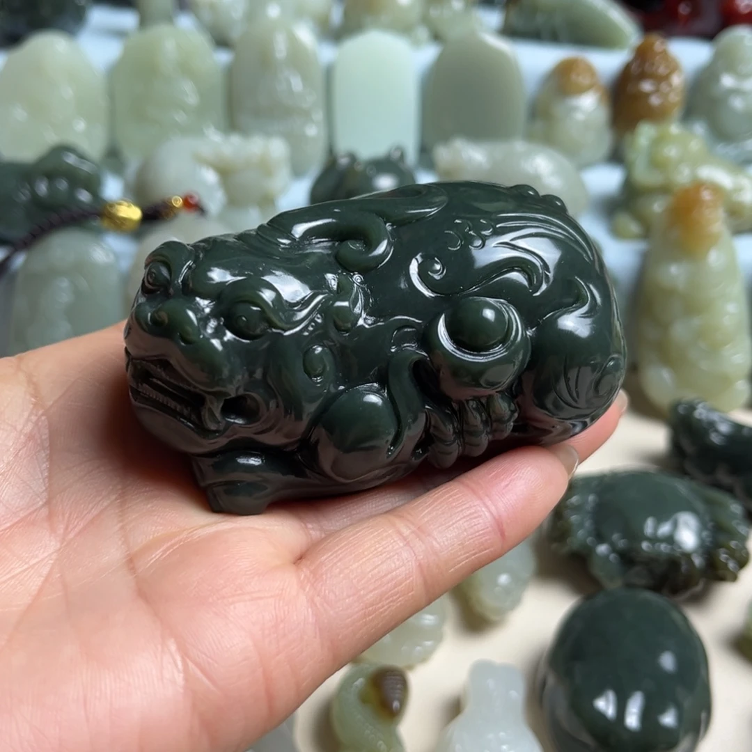 和田玉未镶嵌摆件