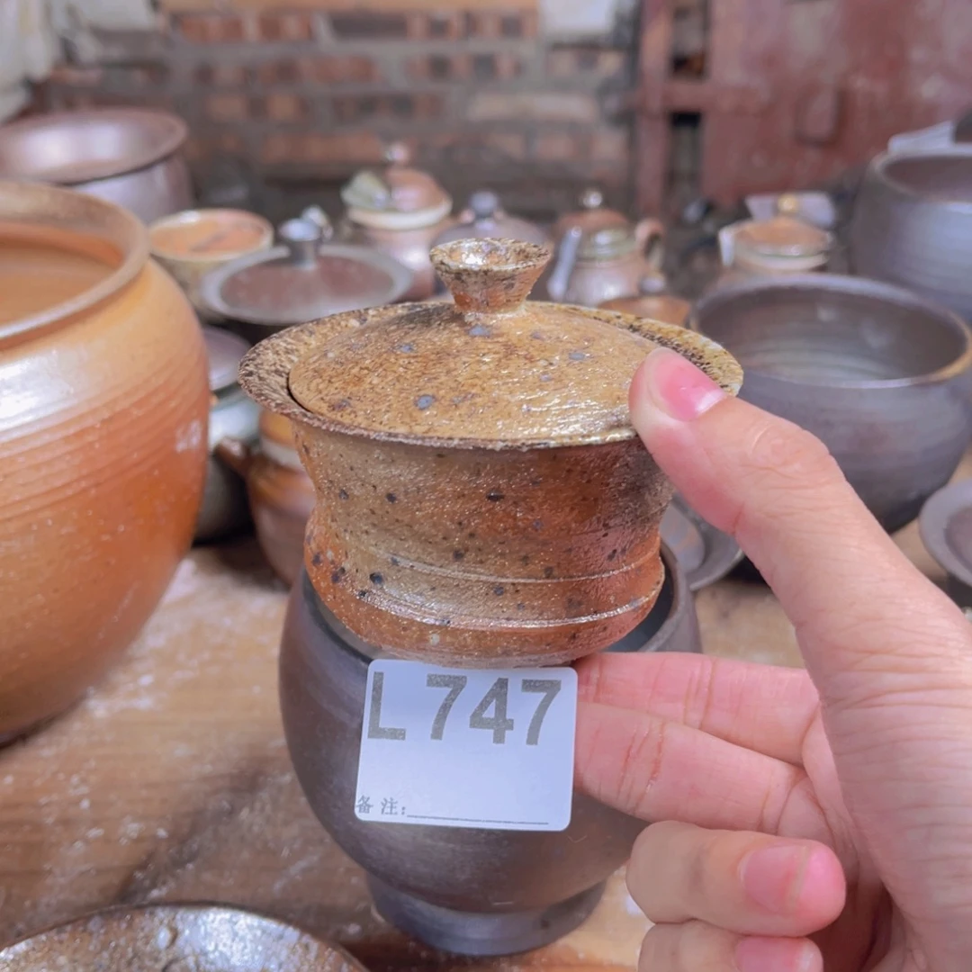 魏***欣纯手工制作柴烧纯手工制作柴烧747