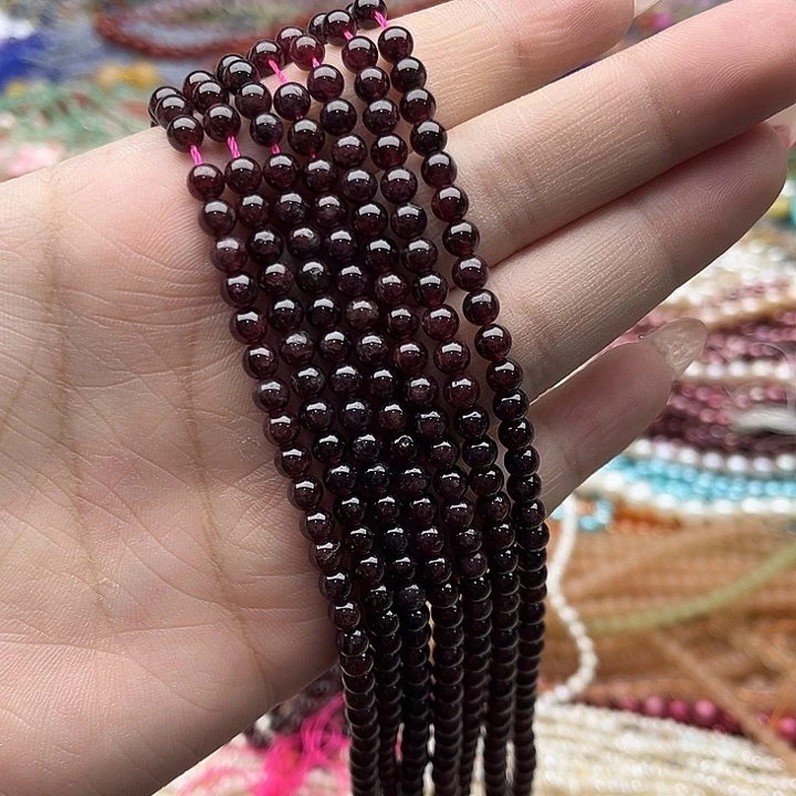 玛瑙/玉髓珠宝半成品未镶嵌一条4.5mm左右石榴石