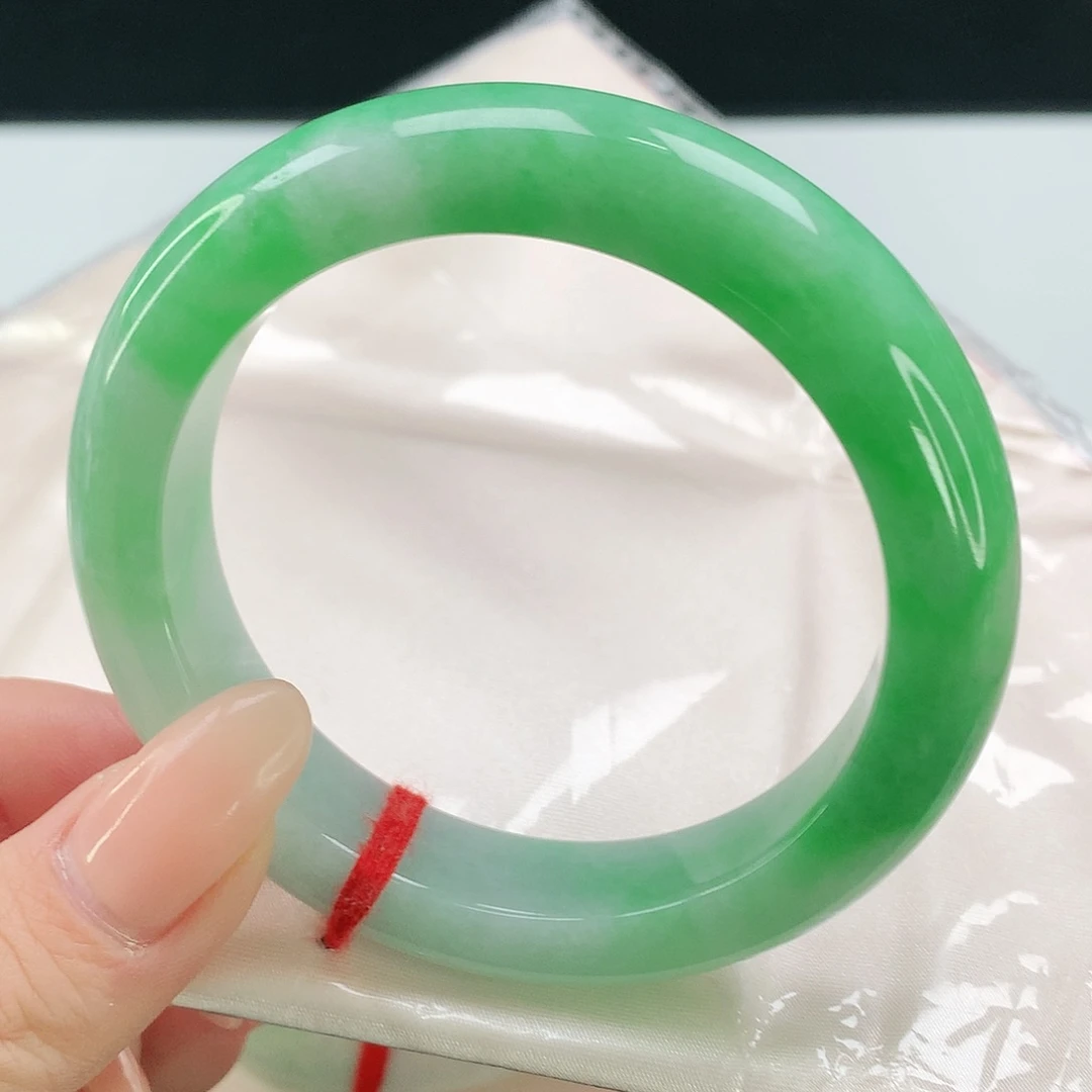 未镶嵌手镯翡翠680