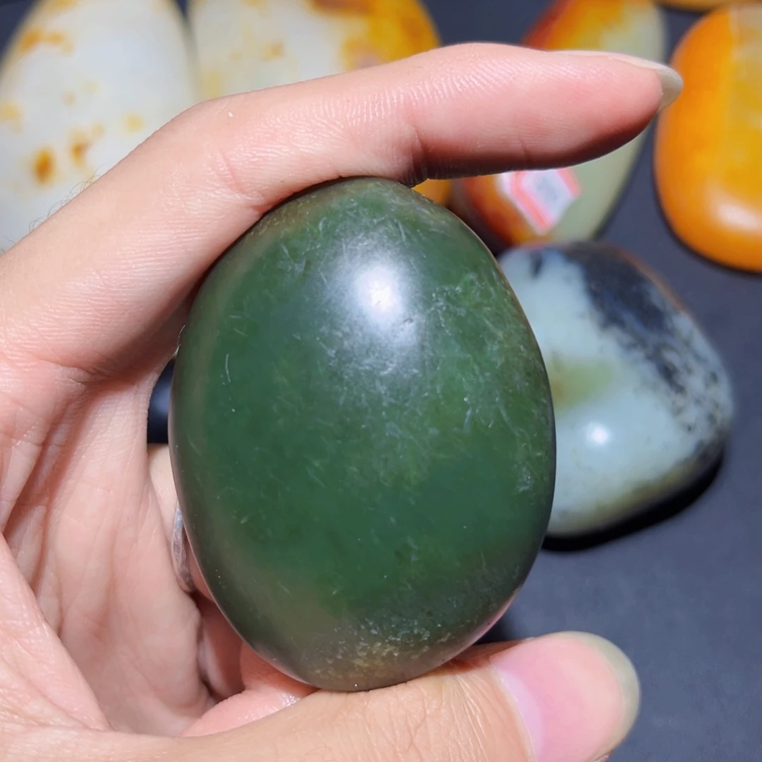 和田玉未镶嵌珠宝奇石