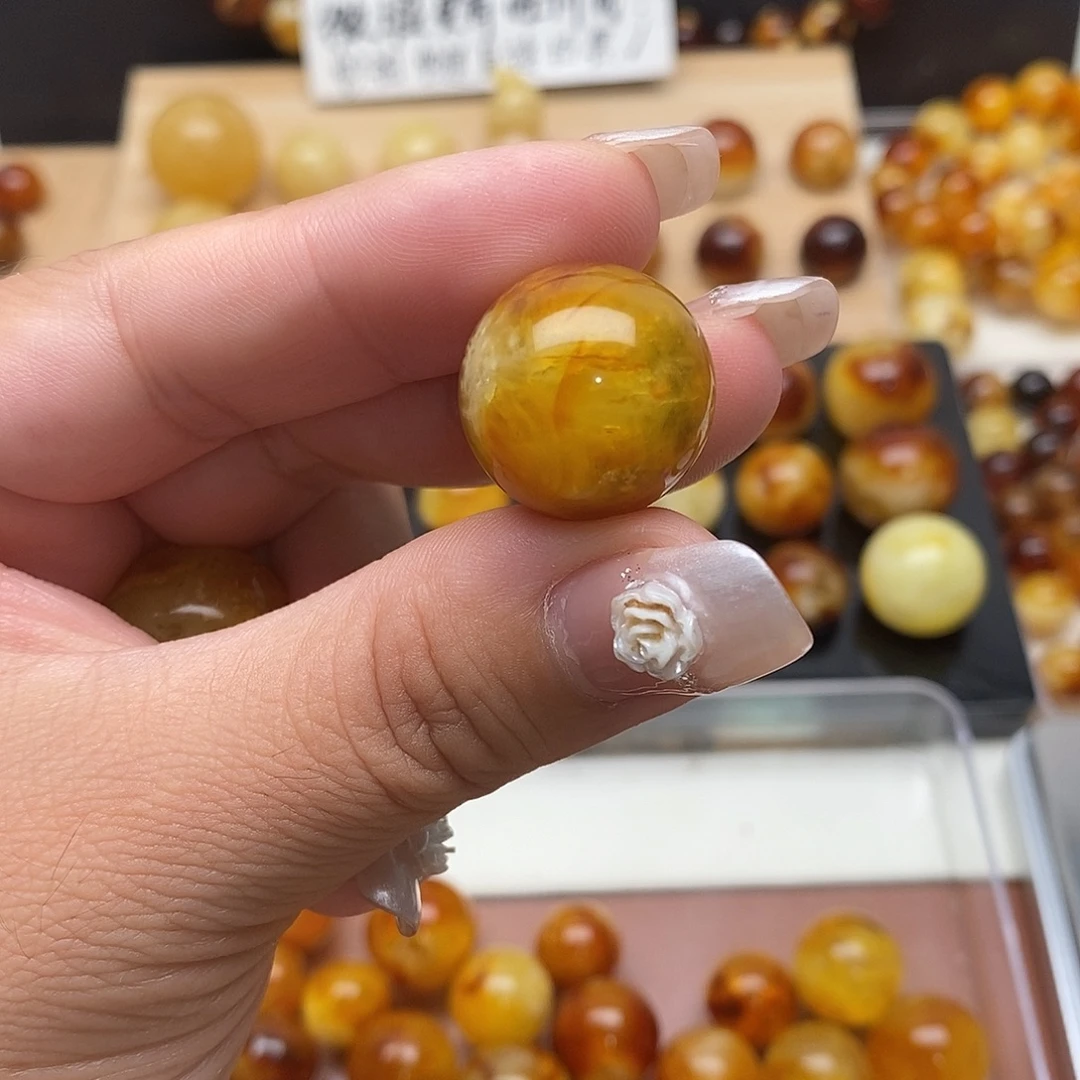 清***云裸石虫珀未镶嵌蜜蜡