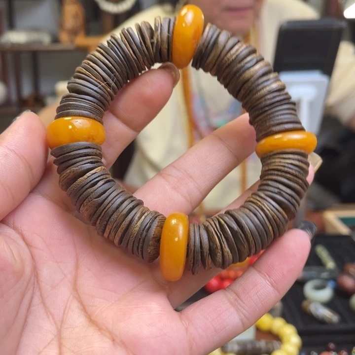 恽***人沉香手串沉香的手串