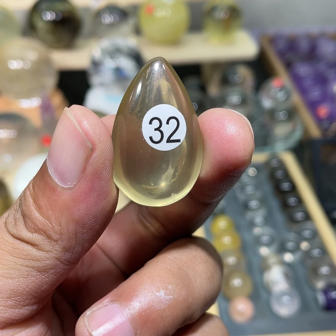 未镶嵌水晶珠宝半成品