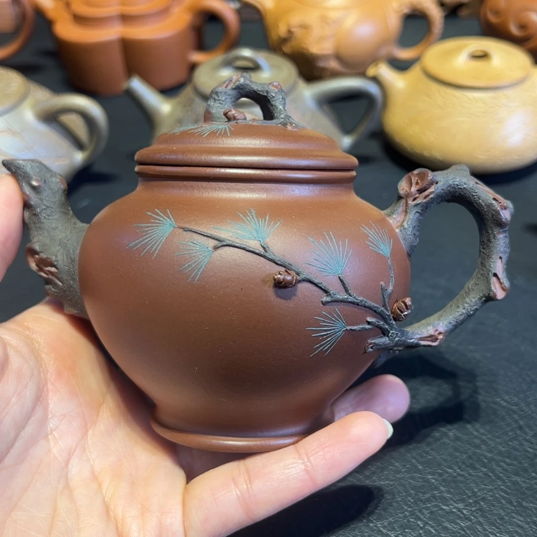 容量230毫升，底槽清，松报春