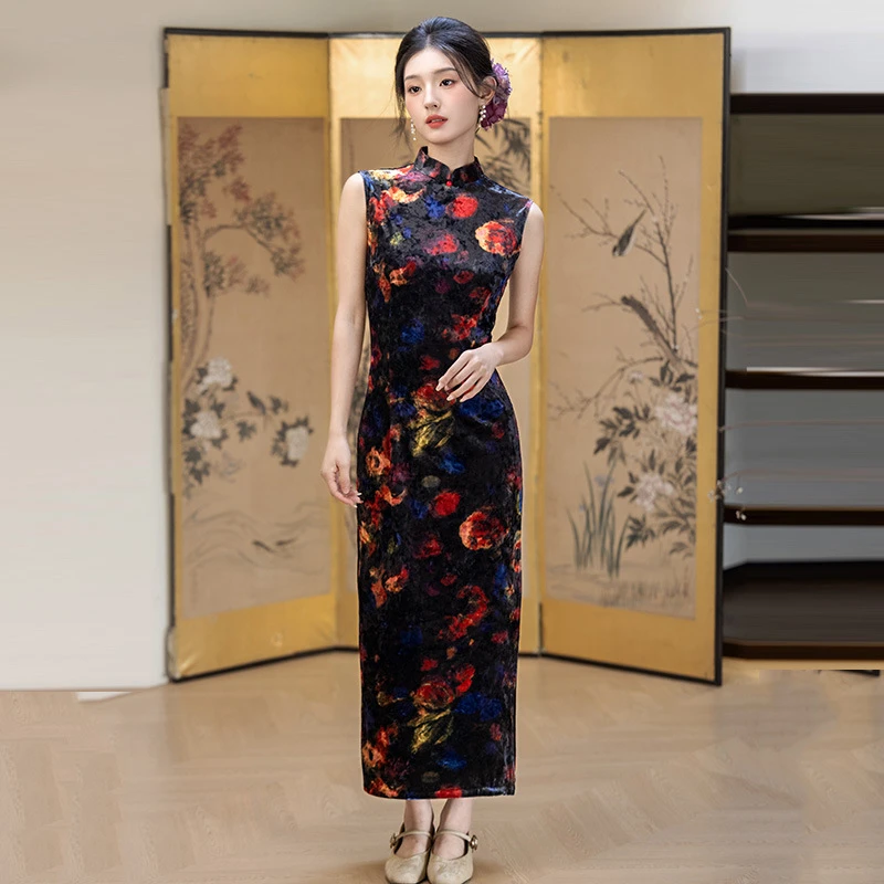 显瘦黑色气质国风中式长款旗袍改良年轻款2025新款女复古修身高贵