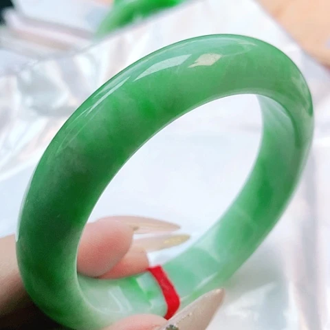 未镶嵌手镯翡翠2371