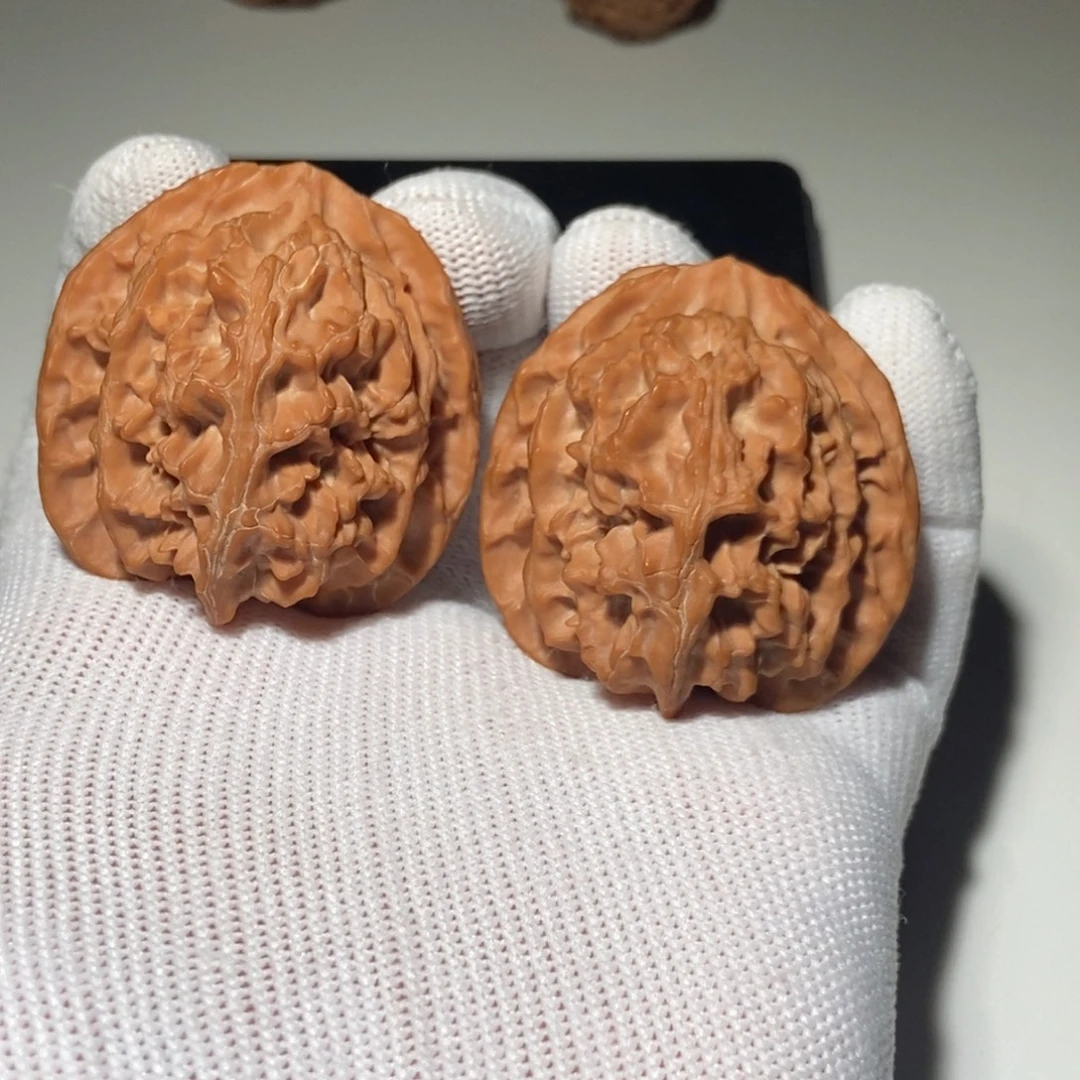 N***n吊坠文玩核桃苹果园