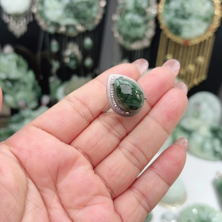 透闪石-蛇纹石玉银S925镶嵌戒指