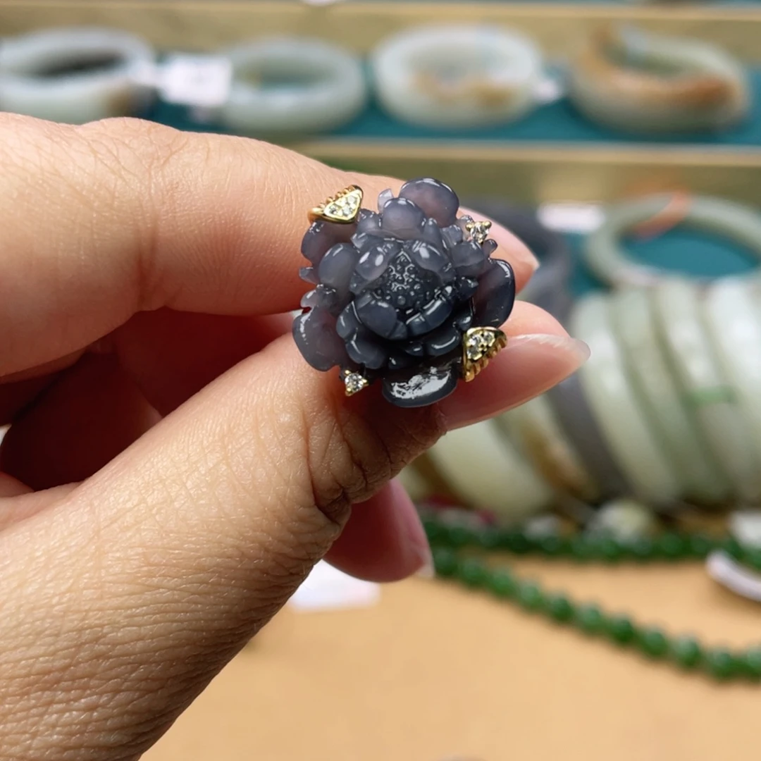 银S925镶嵌戒指和田玉