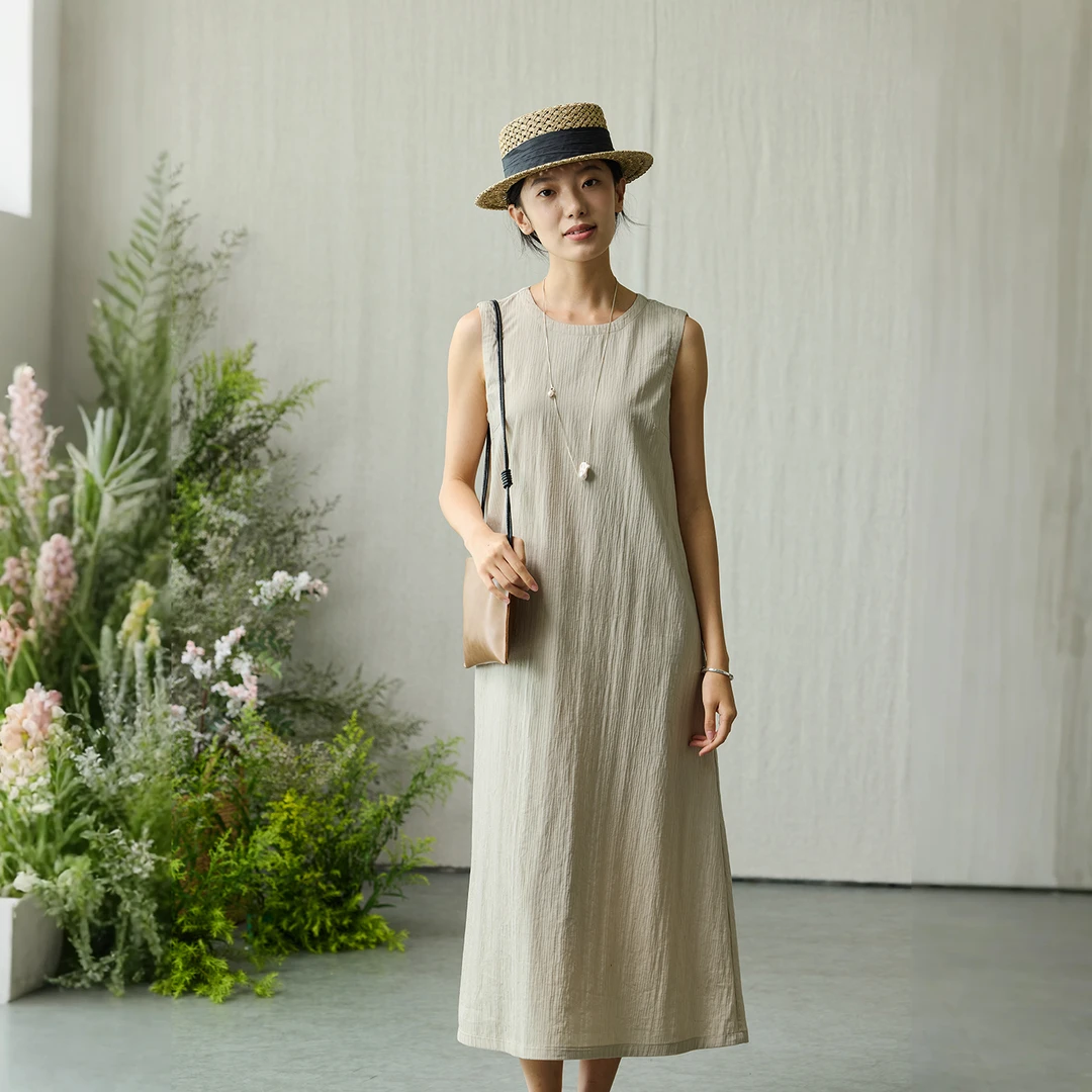 Q.TU简单大方的无袖连衣裙高级感4619精选长绒棉莱赛尔夏新款长裙