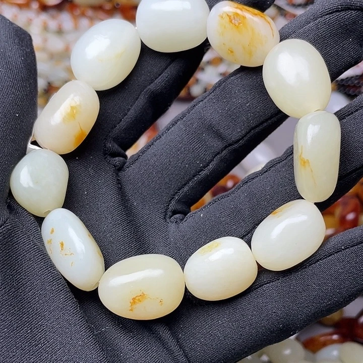 和田玉未镶嵌手链