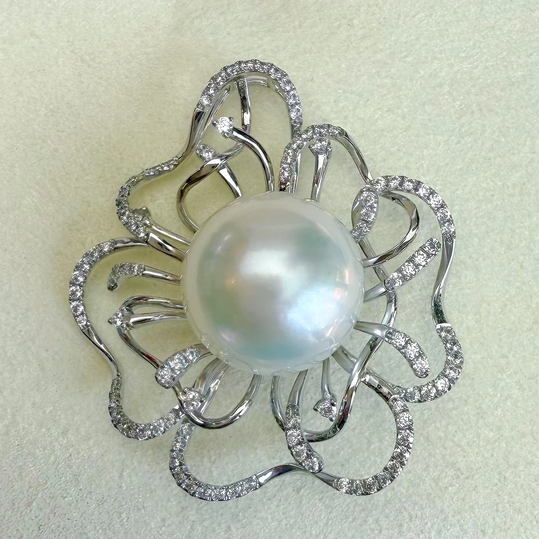 朕的珠 大尺寸花花厚金版 18K金天然海水澳白吊坠 裸珠尺寸约16mm