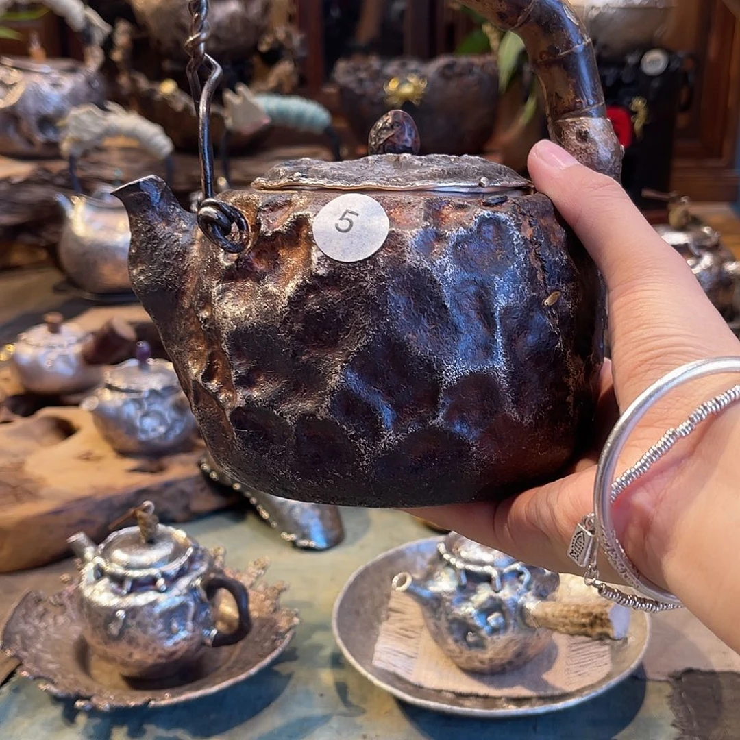 紫砂手工制作银壶扒****儿