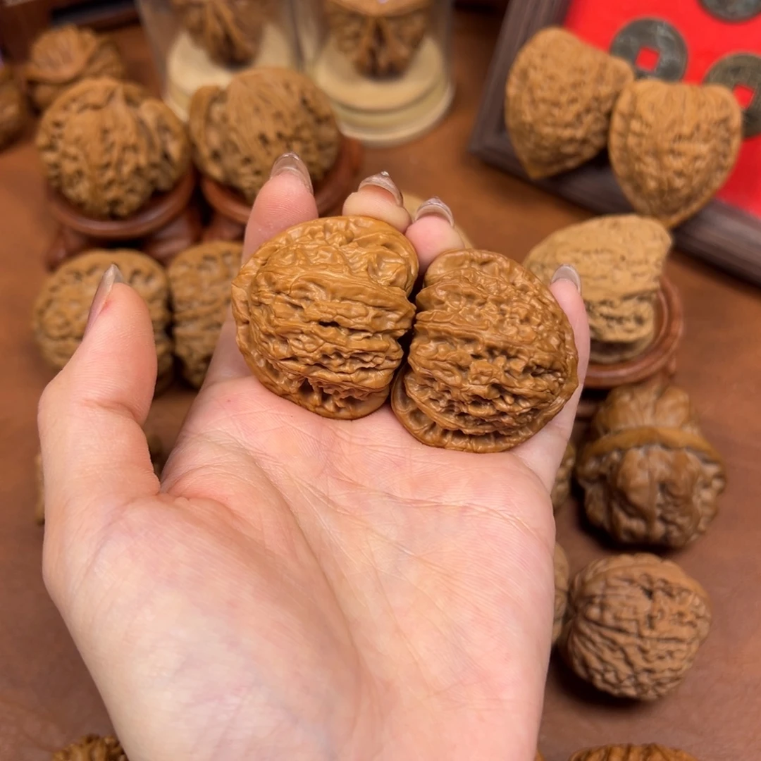 Y***.手串/手链核桃全品无修三角白39+