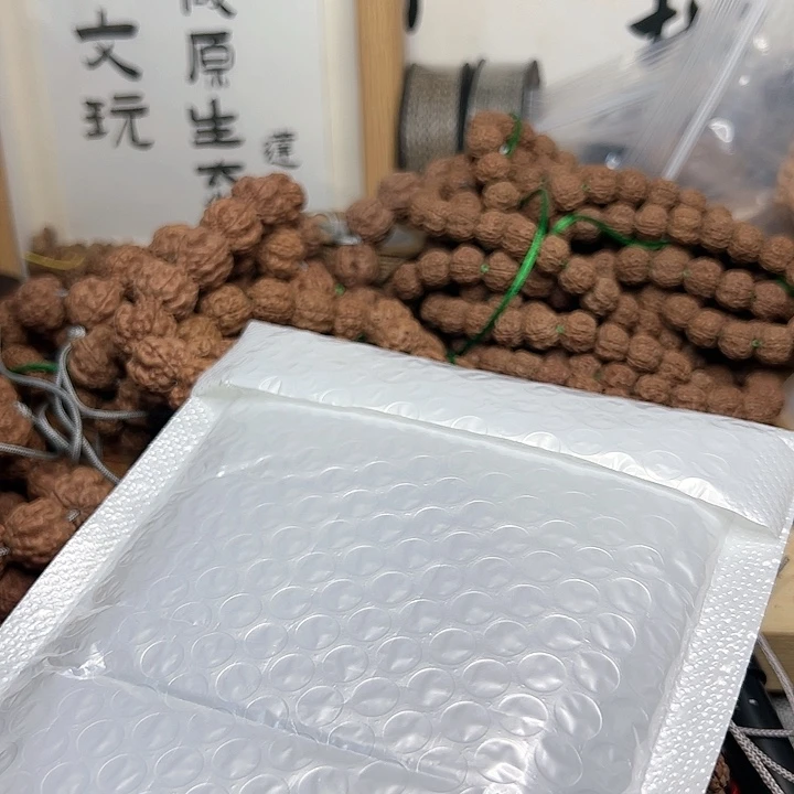 金刚菩提吊坠见*哥帝王花