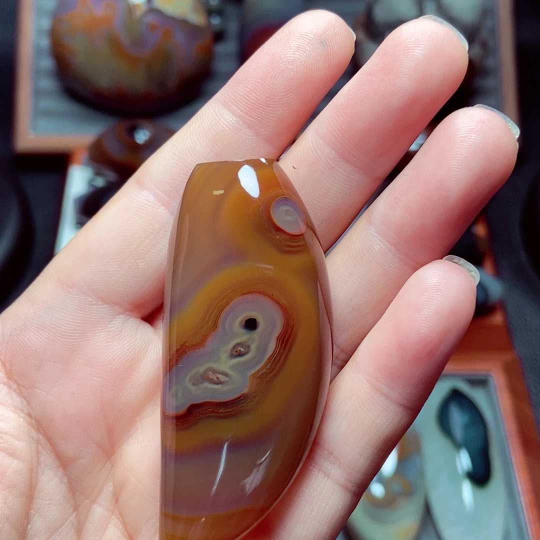 未镶嵌玛瑙/玉髓珠宝奇石