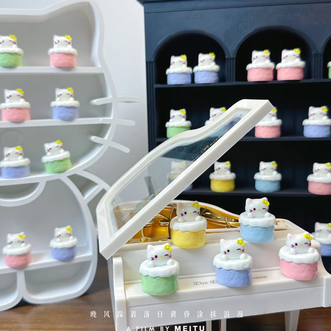【定制kitty蛋糕】 食玩 树脂diy 钥匙扣 冰箱贴 奶油胶