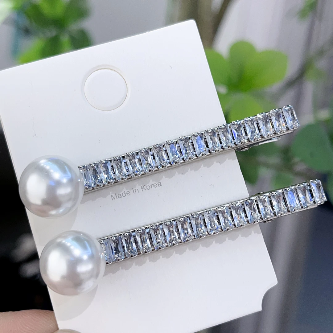 D357冰纯蓝色豆子一对边夹