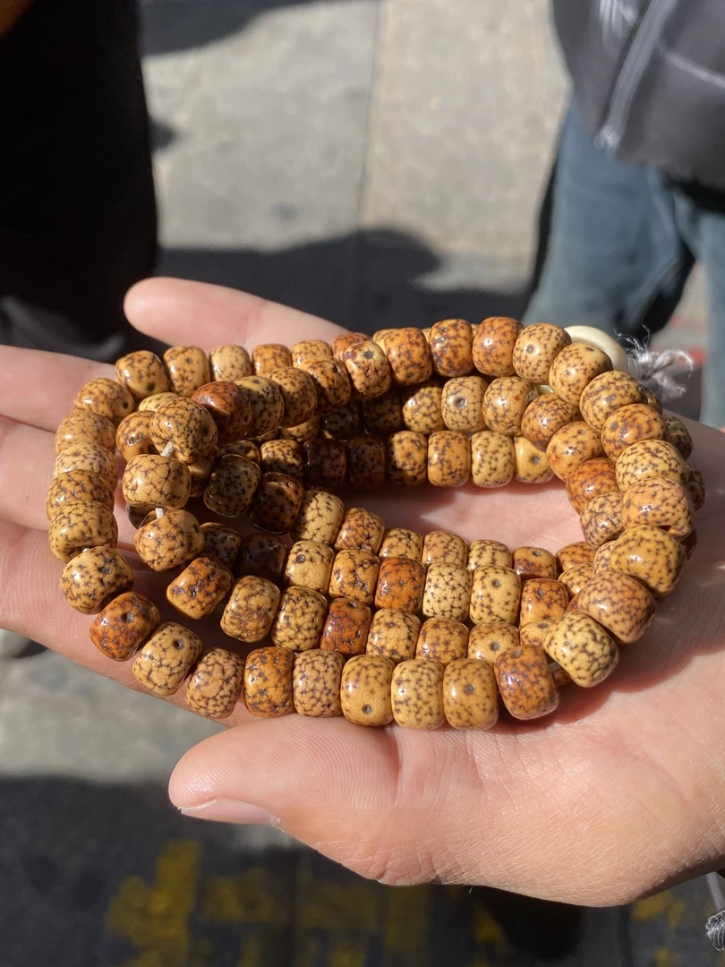 忆藏精选：手盘老星月菩提念珠