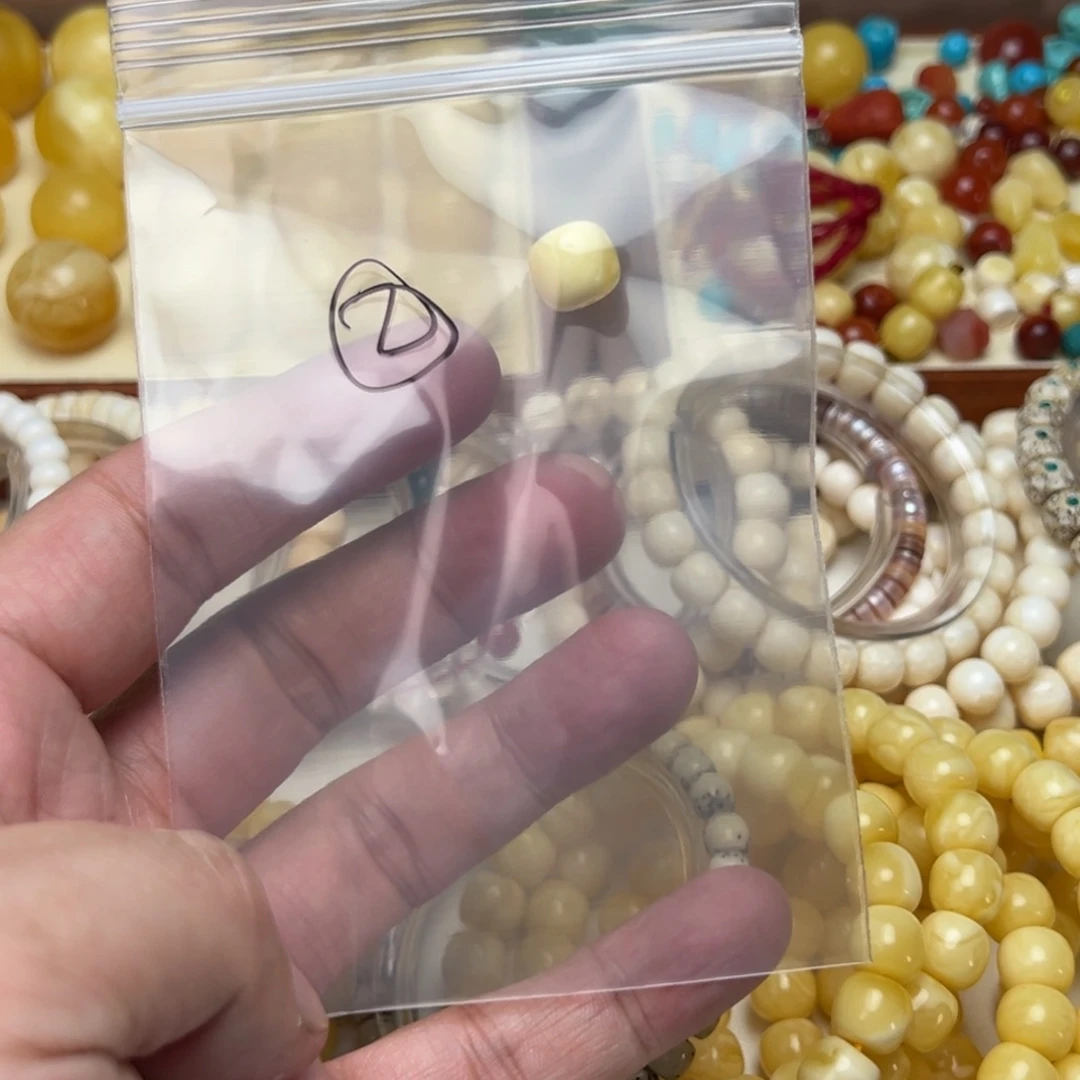 琥珀裸石未镶嵌特价处理