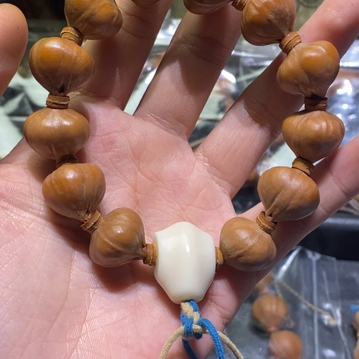 橄榄核吊坠梅林小蒜头