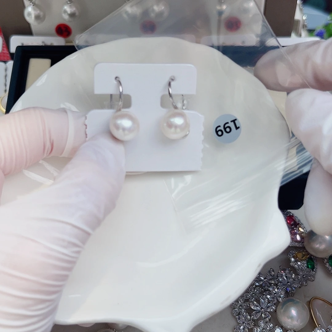 银S925镶嵌淡水珍珠耳饰