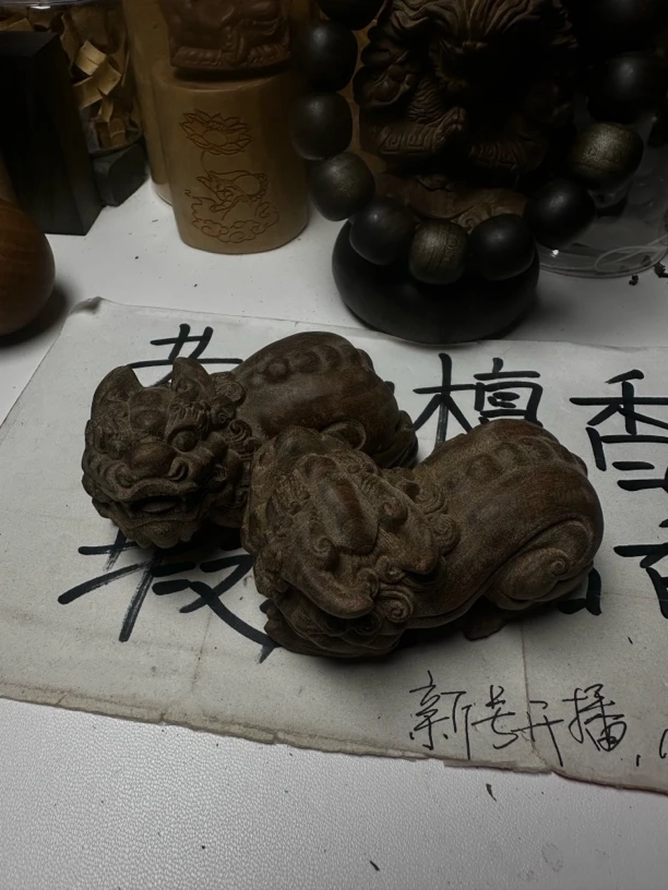 老山檀香貔貅一对