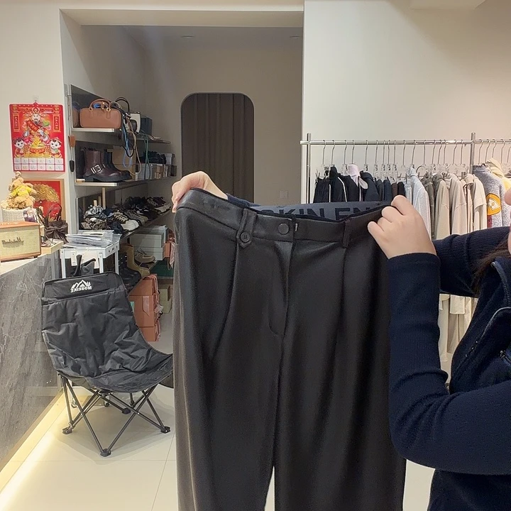 蛋白皮裤休闲宽松