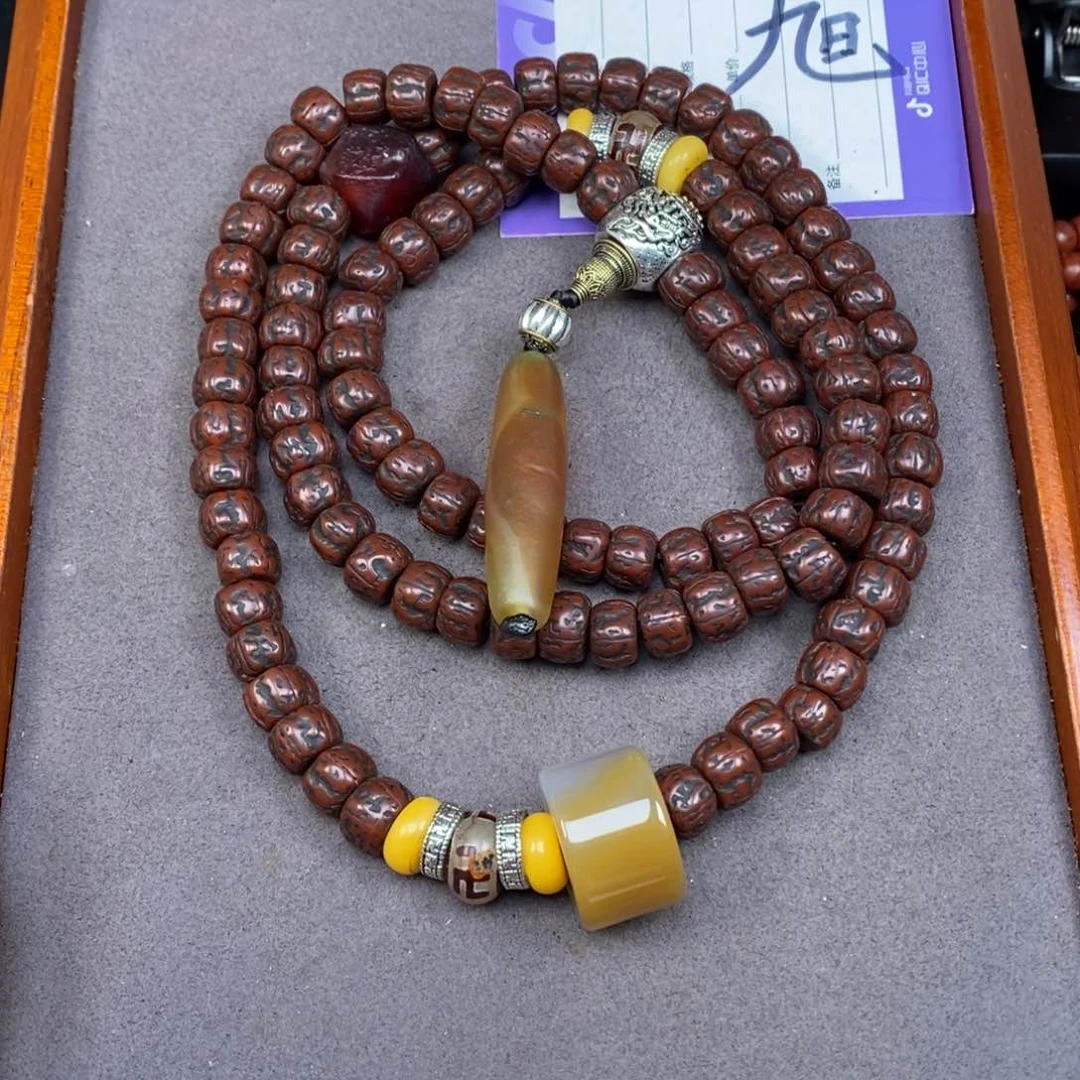 金刚菩提吊坠月*東金刚