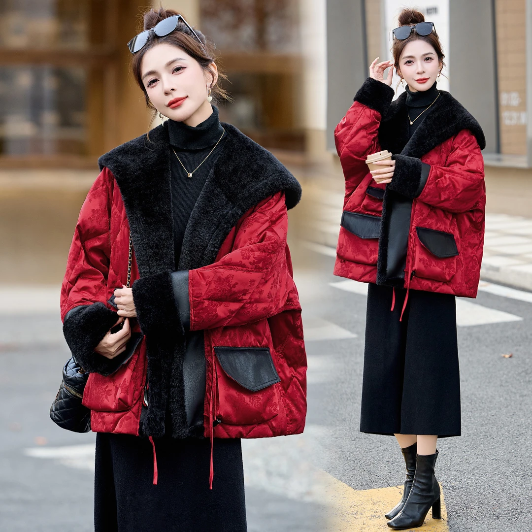 现货现货2025冬装新款皮毛一体拼接时尚潮流保暖羽绒服冬季短款