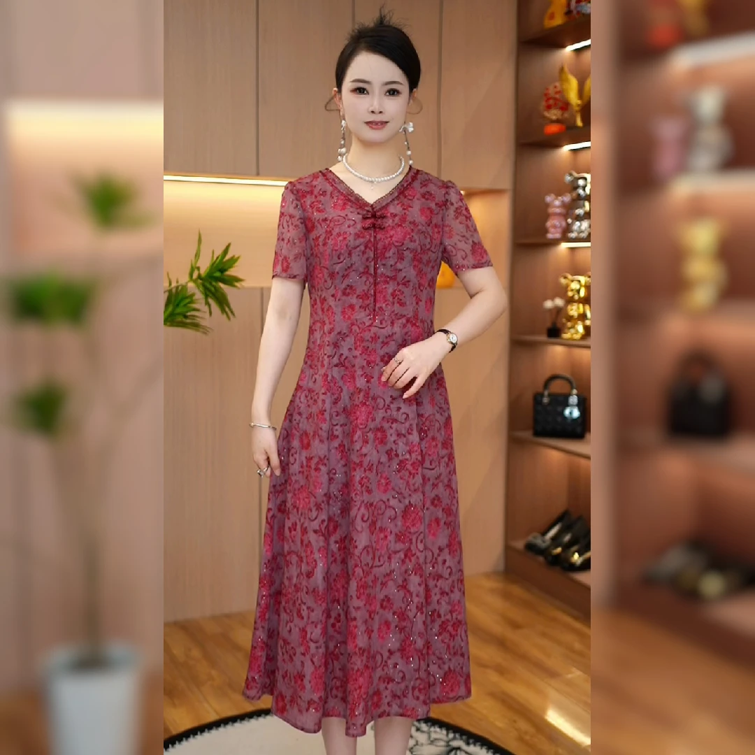 2025夏季新款短袖时尚妈妈装时尚洋气显瘦连衣裙优雅修身气质