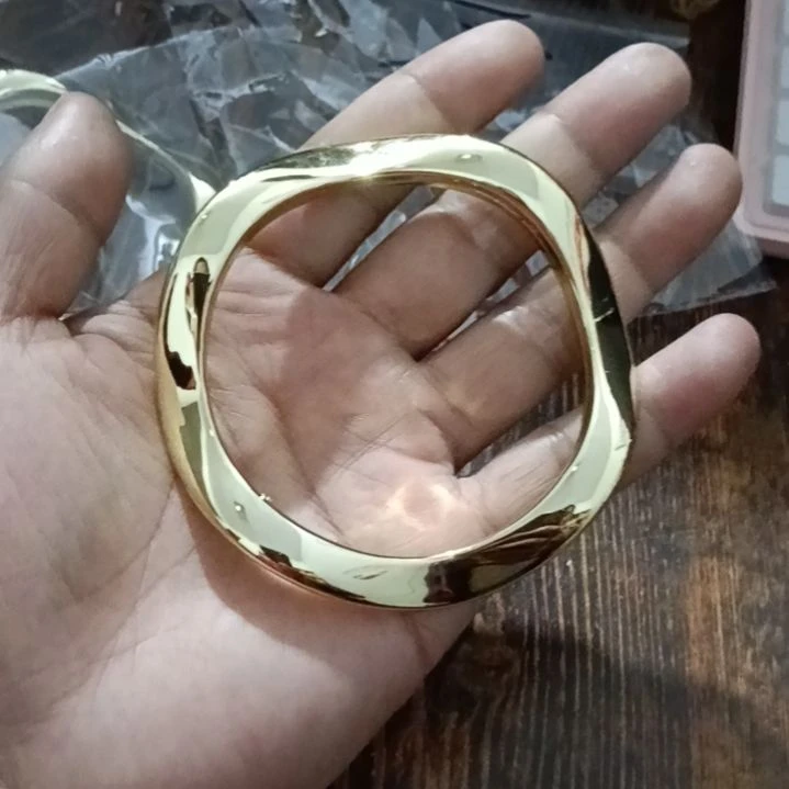 亚克力纯铜亚克力异形女士手镯