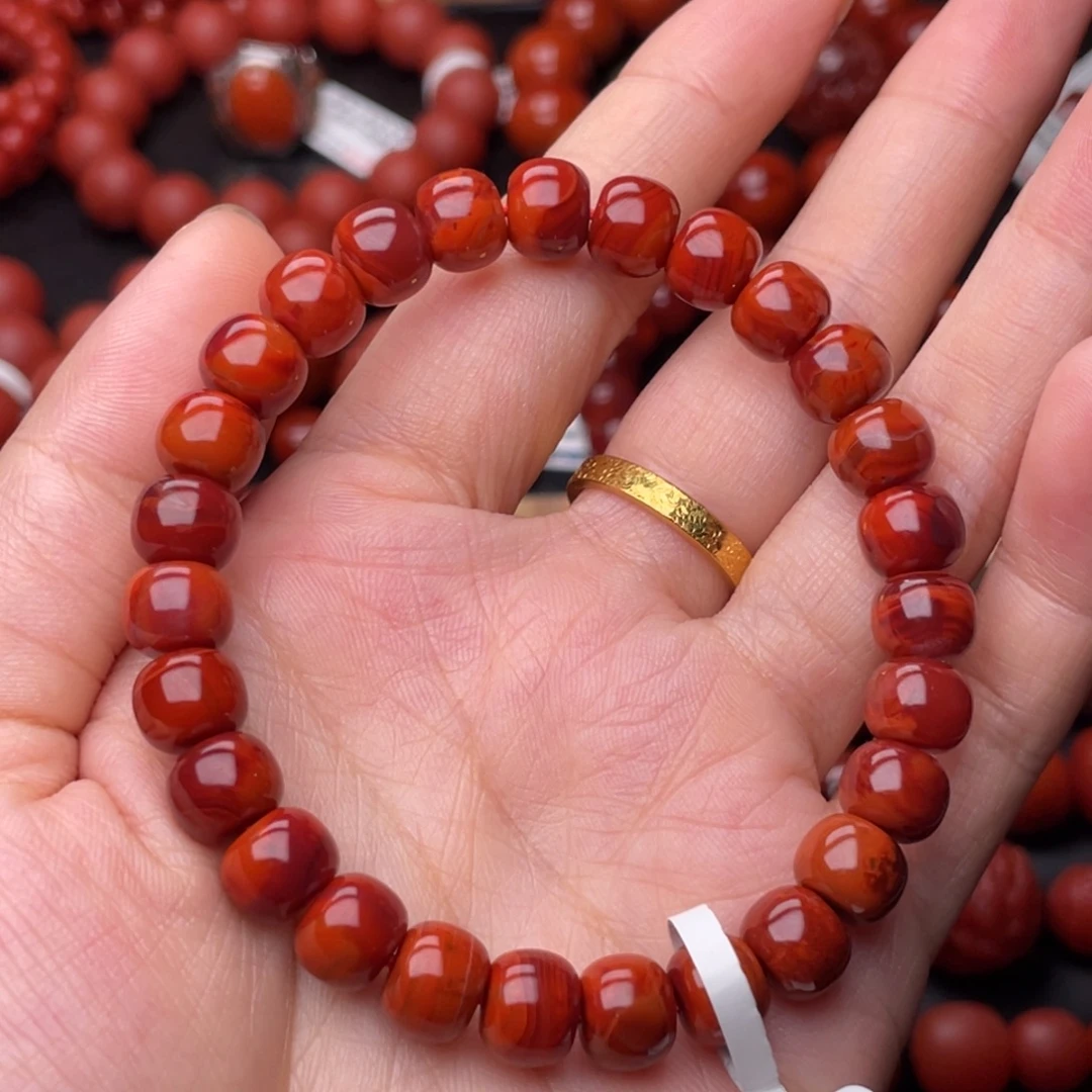 貂***姥南红玛瑙未镶嵌手串8.6mm顶品满肉牛血火焰老型手串