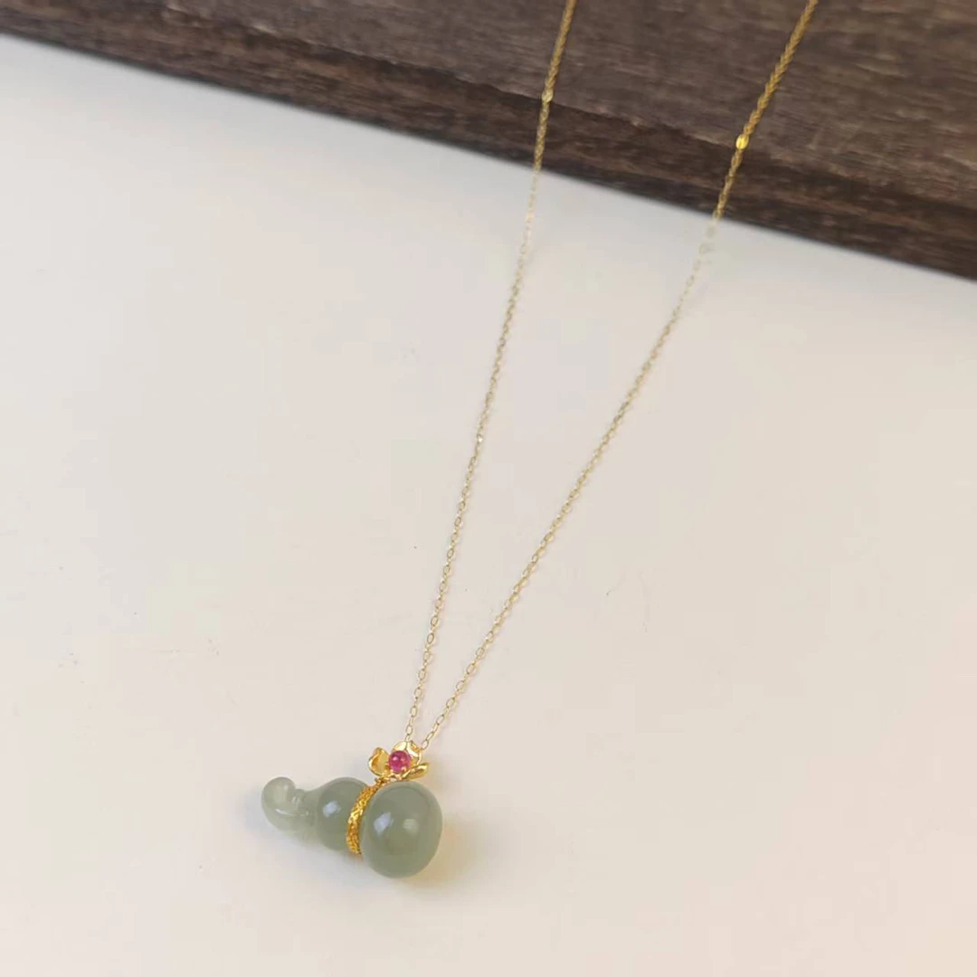 宠粉福利  和田玉晴水小葫芦吊坠项链（多样性随机发）