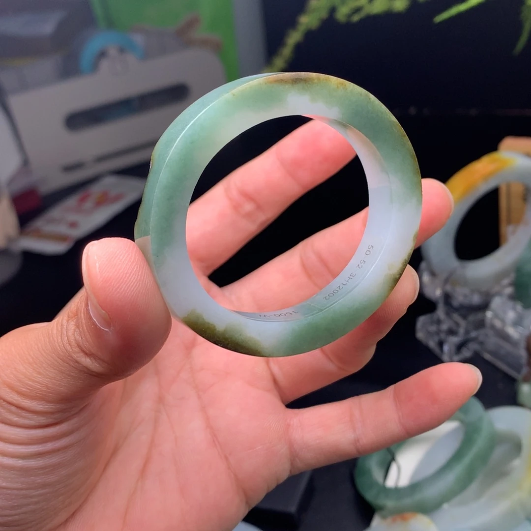 定制翡翠手镯未镶嵌定制手镯