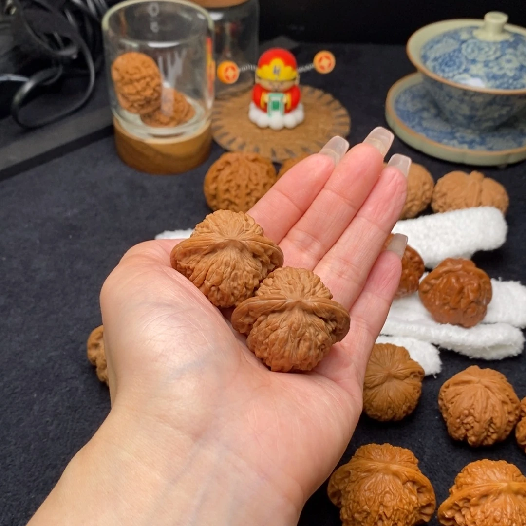 文玩核桃吊坠汉高楼楼39+