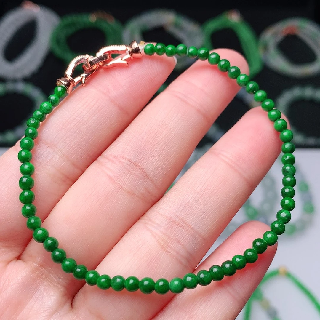 翡翠手链未镶嵌翡翠