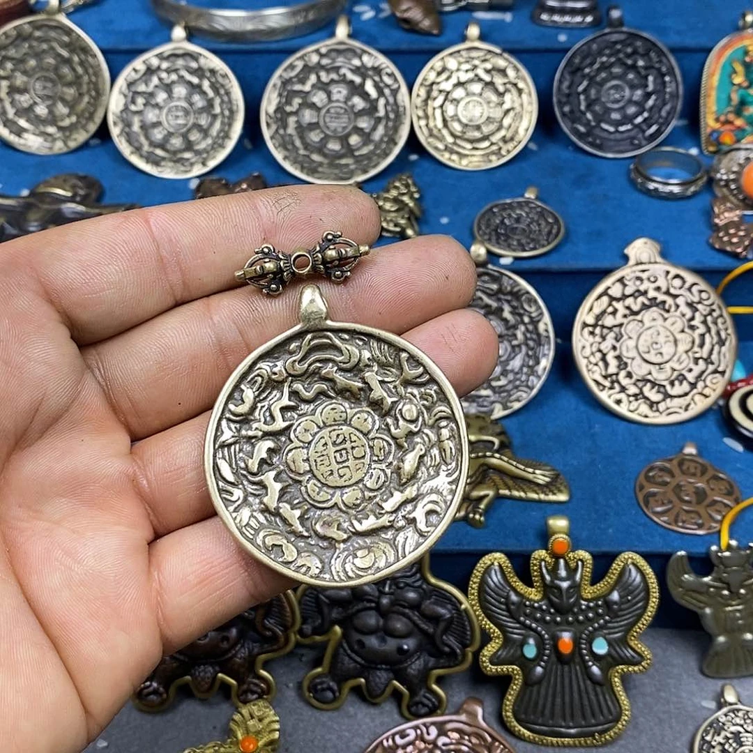 “****~泥塑特色工艺品