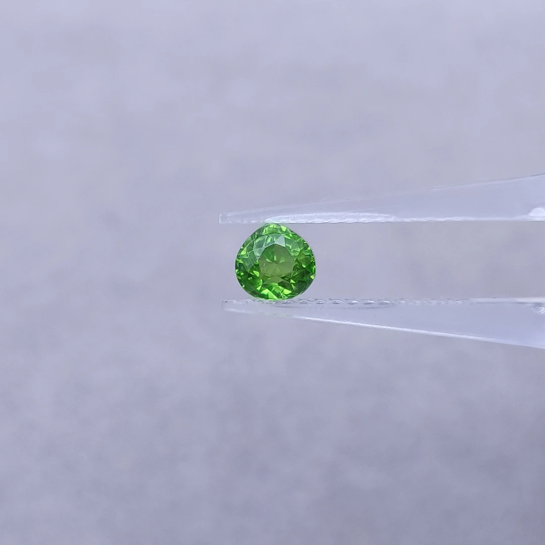 TVSPvv沙弗莱石-1.10ct（00981703）0121