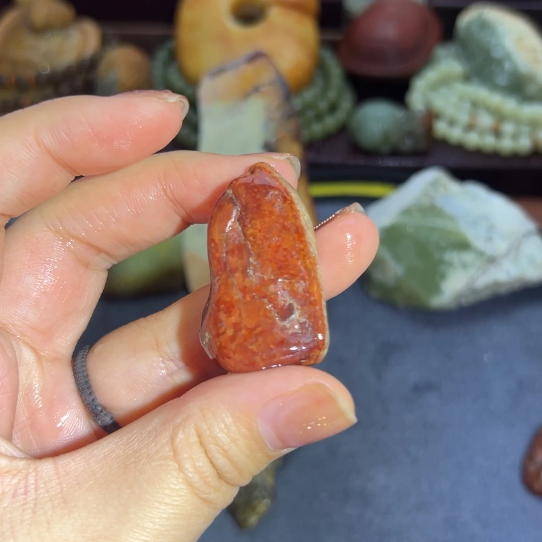 和田玉未镶嵌珠宝奇石