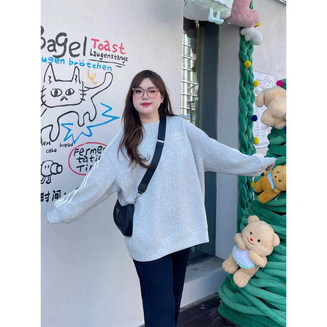 乌木柔雾 / 青春派织带条纹圆领卫衣6630花契200斤胖mm春季潮流