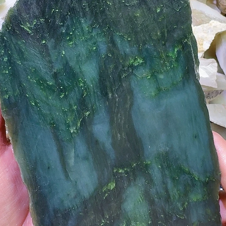 Y***n和田玉未镶嵌珠宝奇石