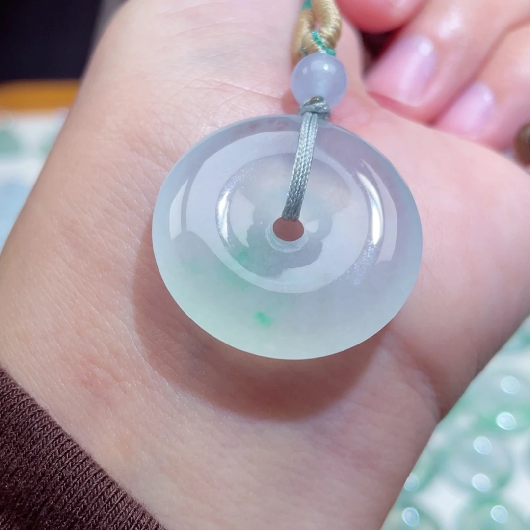 颈饰未镶嵌翡翠扣子