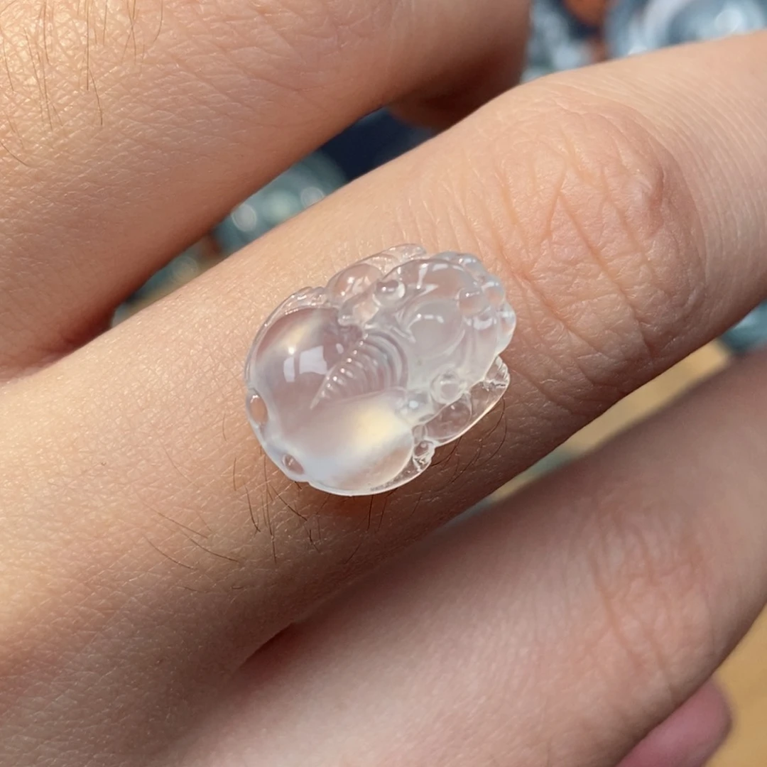 翡翠颈饰未镶嵌貔貅