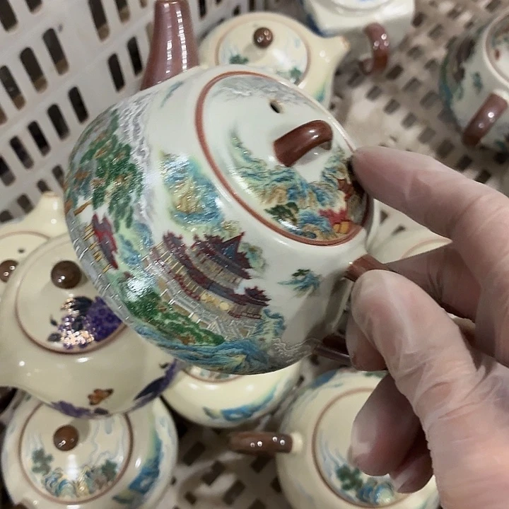 茶具微暇，介意勿拍