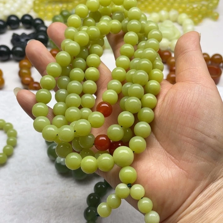 蛇纹石玉手串未镶嵌水*娘