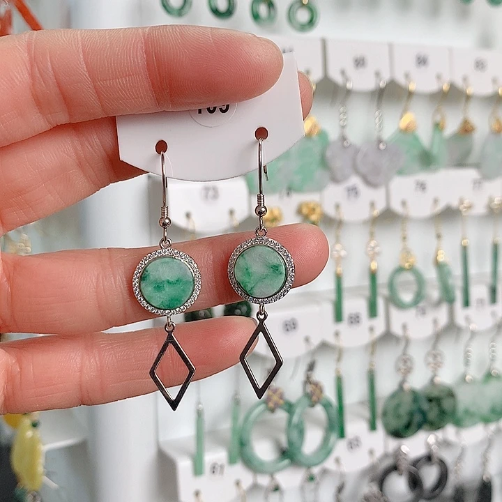 翡翠耳饰银S925镶嵌翡翠（微瑕）