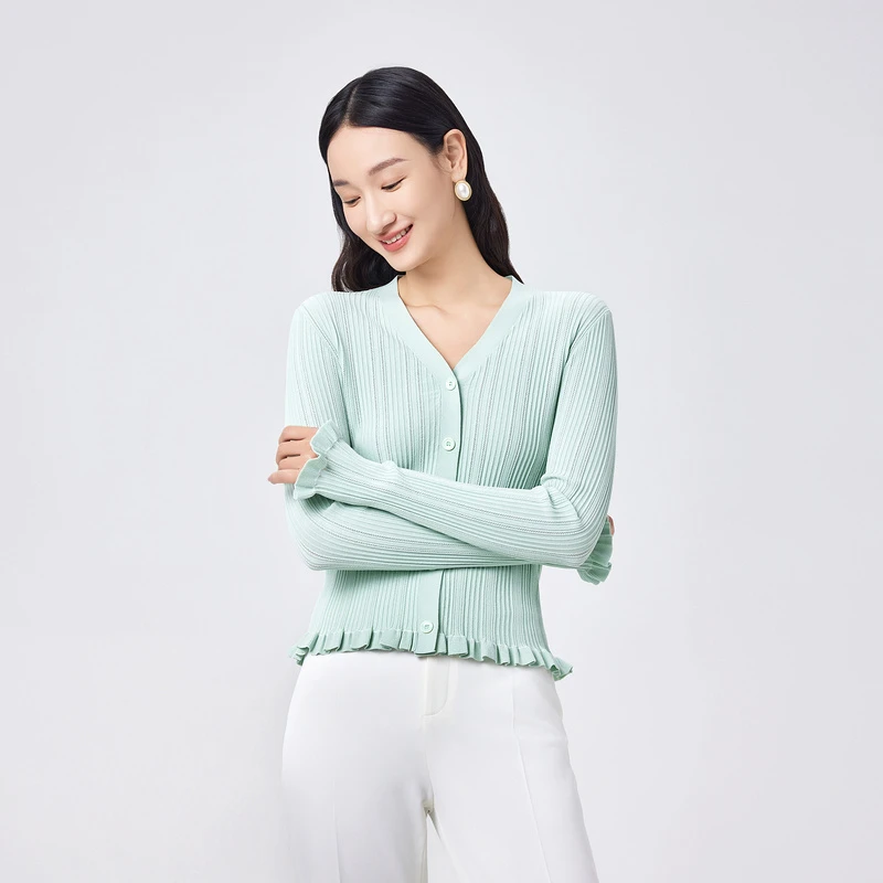 OBEG欧碧倩薄荷曼波随性修身长袖针织衫50481534